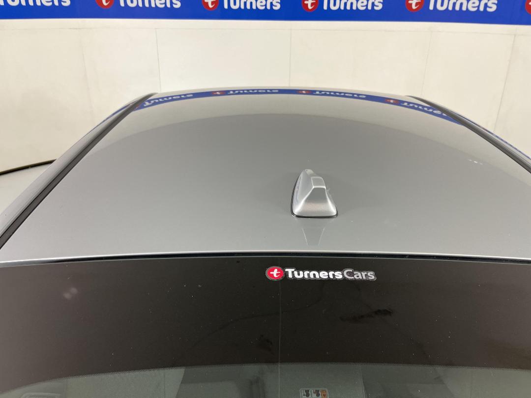 Photo '29' of Hyundai Ioniq