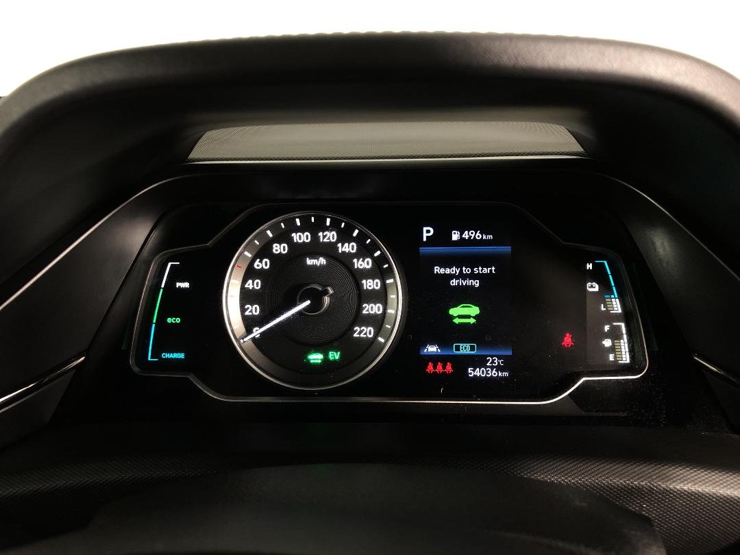 Photo '21' of Hyundai Ioniq Photo '21' of Hyundai Ioniq