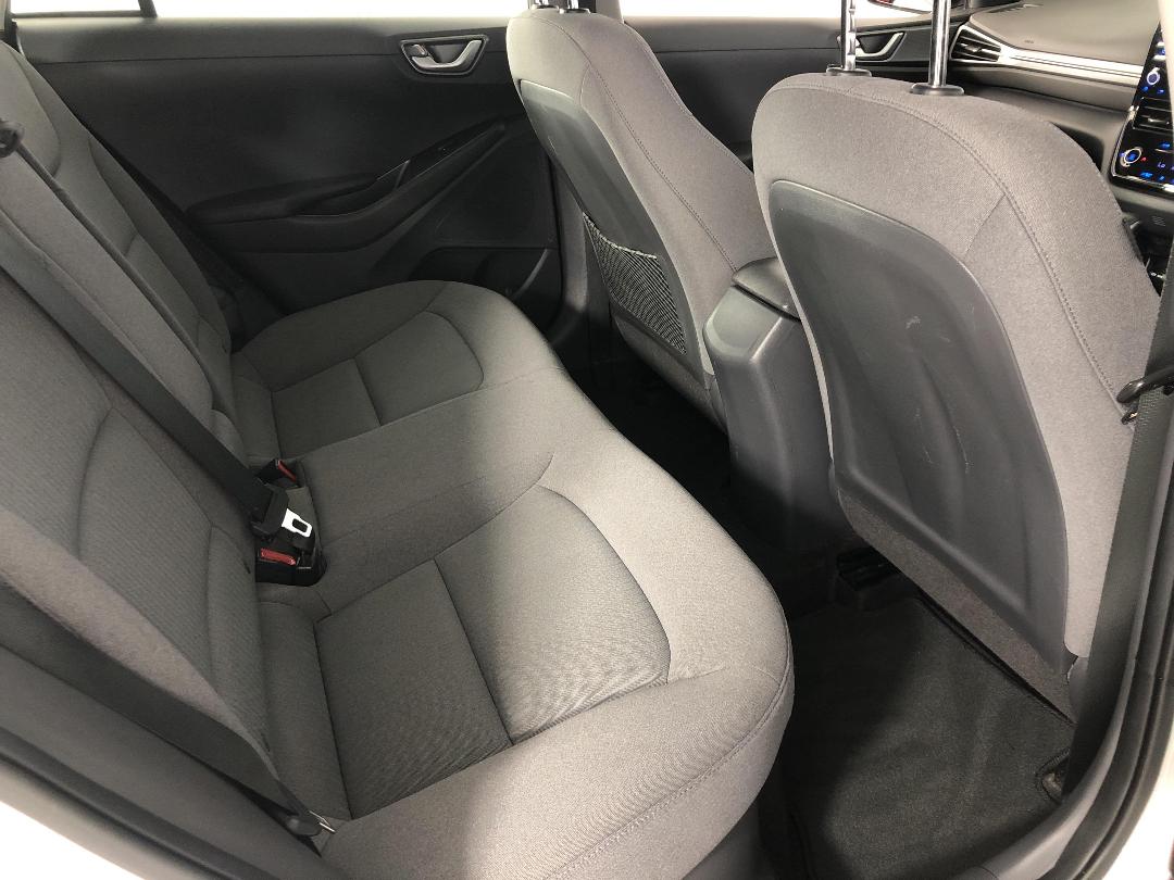 Photo '20' of Hyundai Ioniq Photo '20' of Hyundai Ioniq