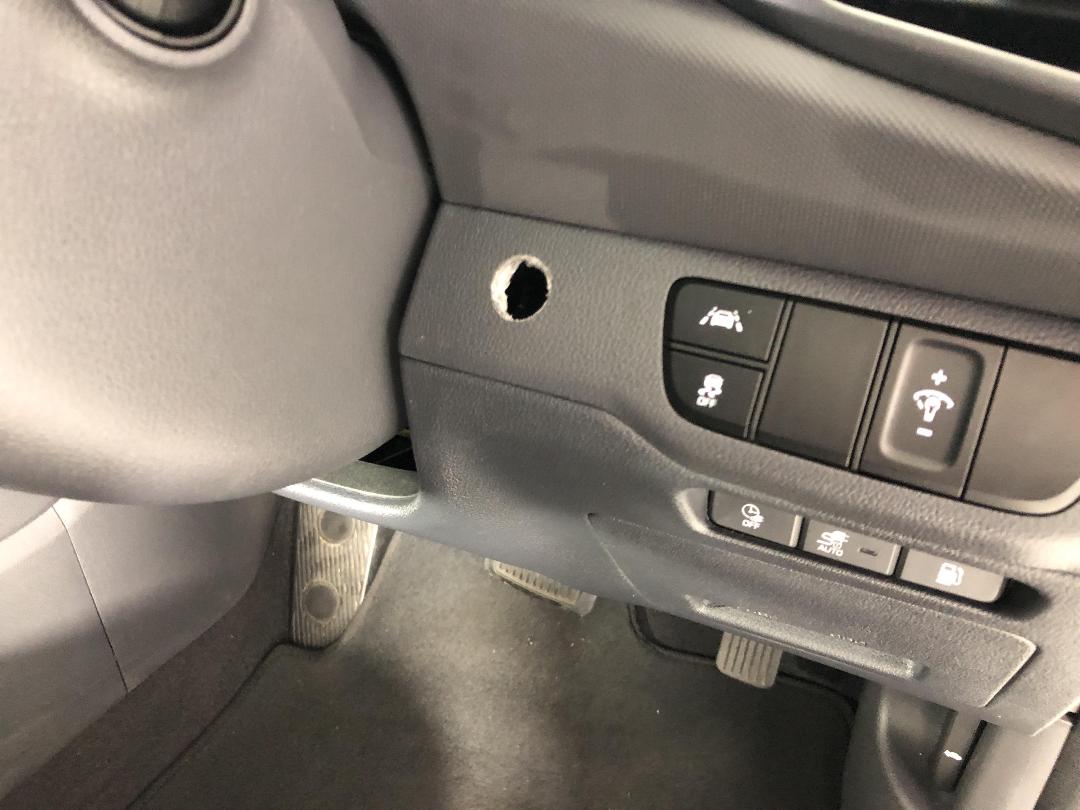 Photo '24' of Hyundai Ioniq Photo '24' of Hyundai Ioniq