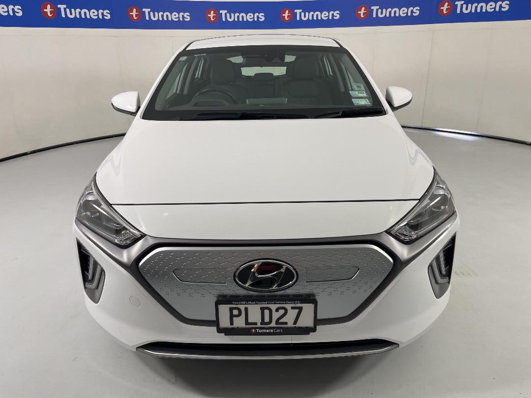 Photo '2' of Hyundai Ioniq Photo '2' of Hyundai Ioniq