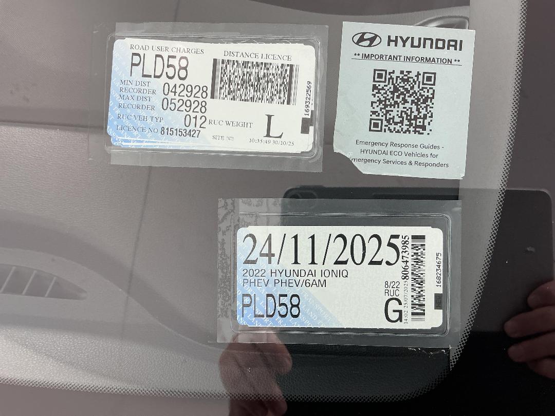 Photo '28' of Hyundai Ioniq Photo '28' of Hyundai Ioniq