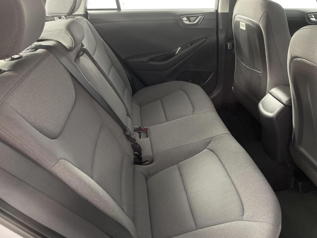 Photo '20' of Hyundai Ioniq