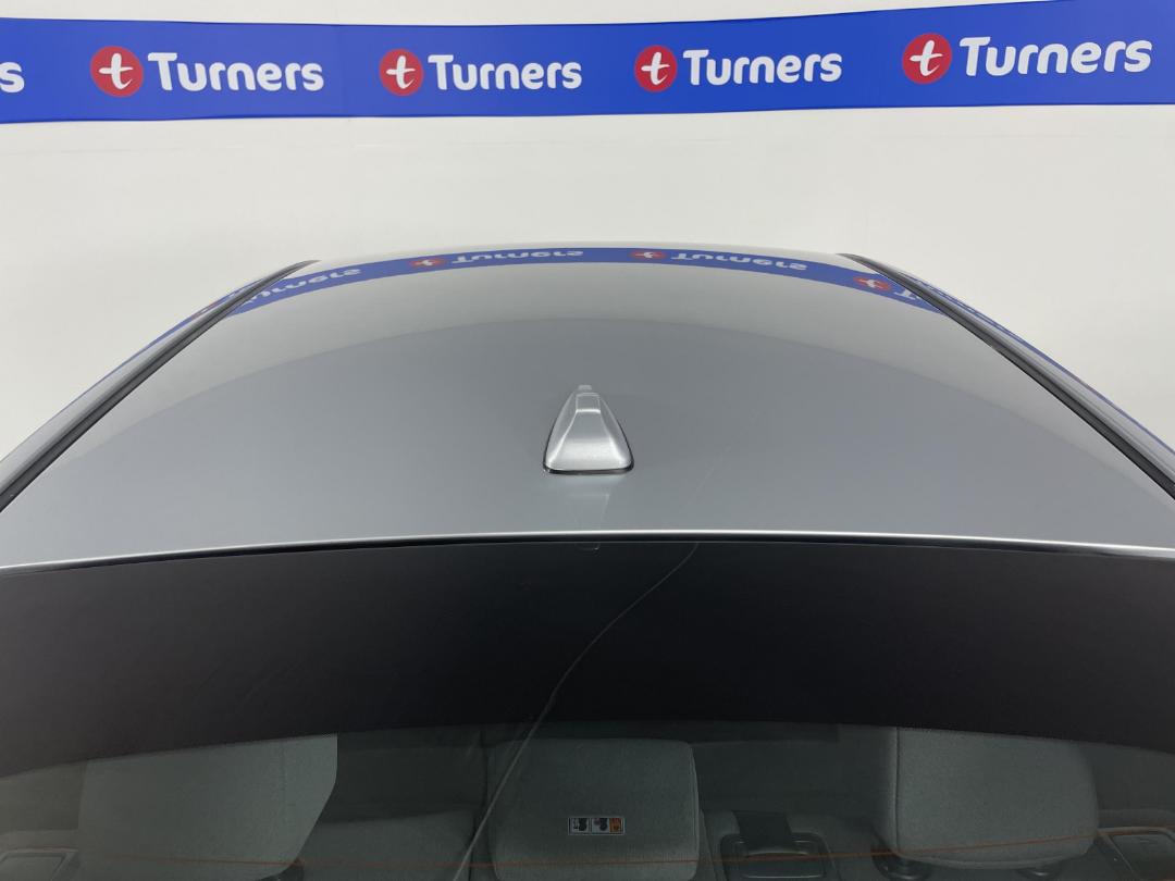 Photo '33' of Hyundai Ioniq