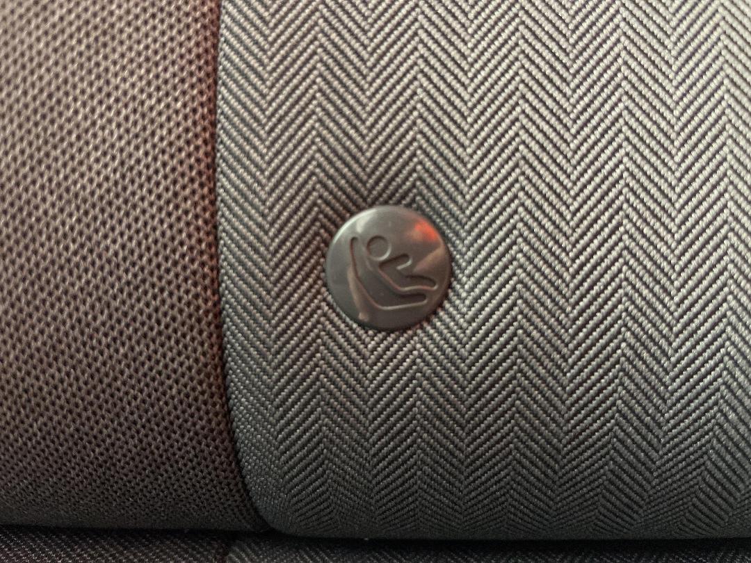 Photo '23' of Hyundai Ioniq