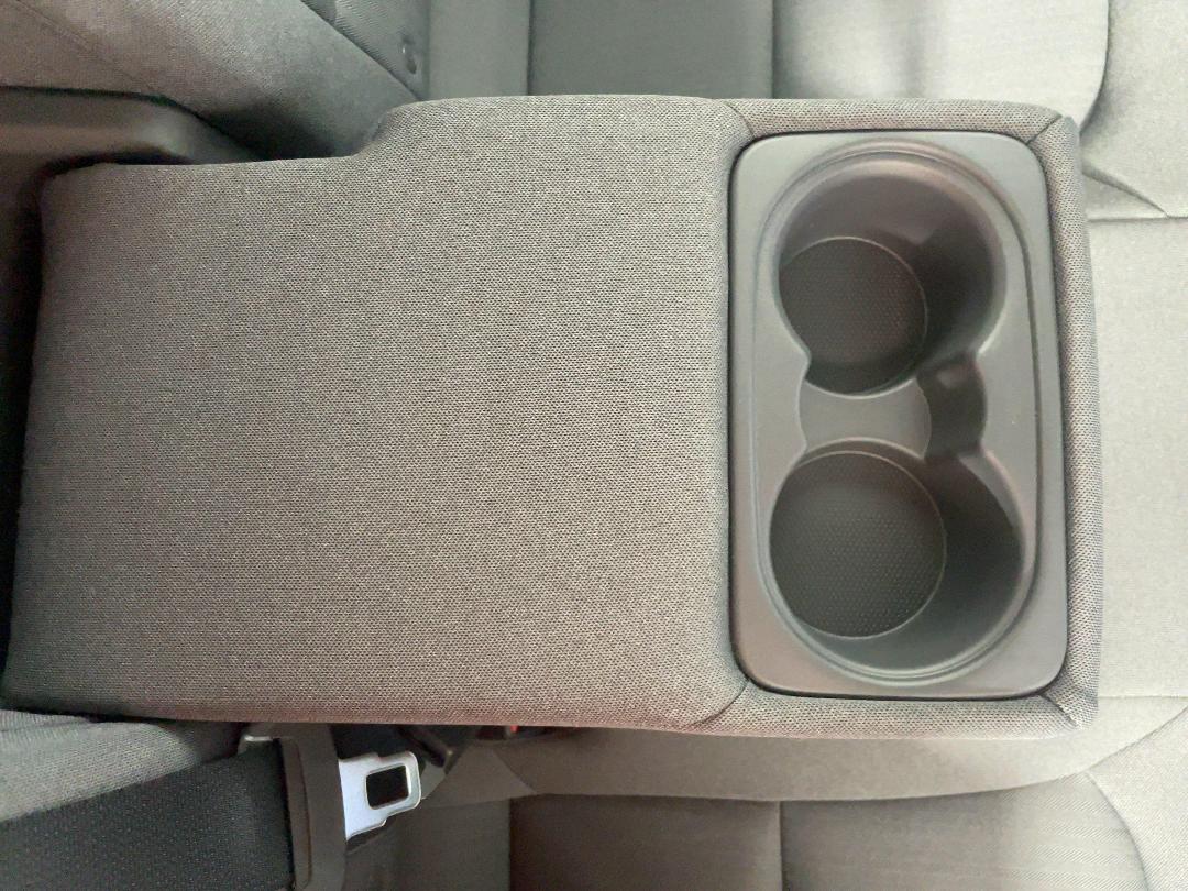 Photo '24' of Hyundai Ioniq