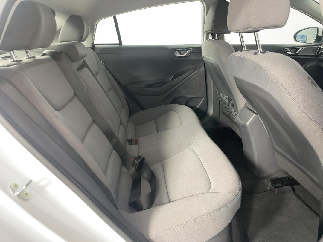 Photo '20' of Hyundai Ioniq