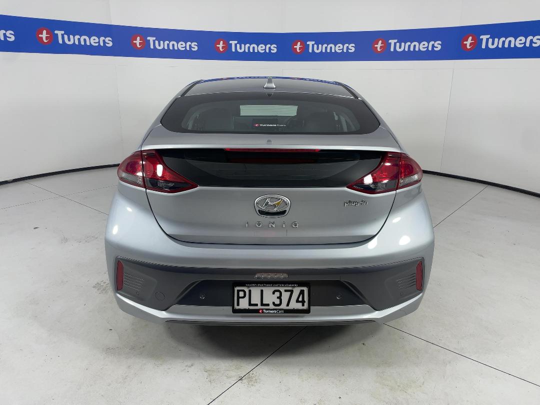 Photo '6' of Hyundai Ioniq