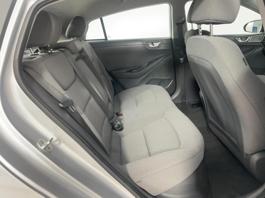 Photo '20' of Hyundai Ioniq