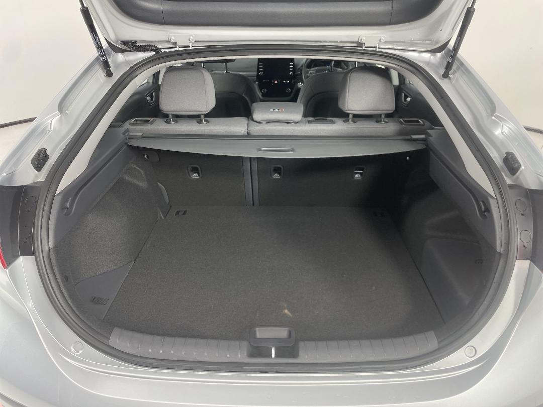 Photo '14' of Hyundai Ioniq