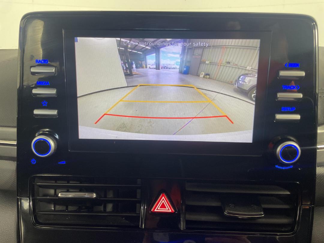 Photo '27' of Hyundai Ioniq