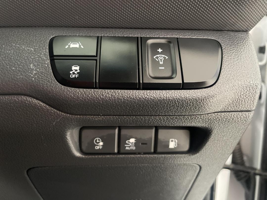 Photo '25' of Hyundai Ioniq