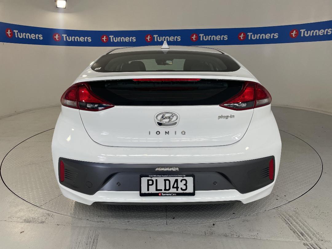 Photo '6' of Hyundai Ioniq