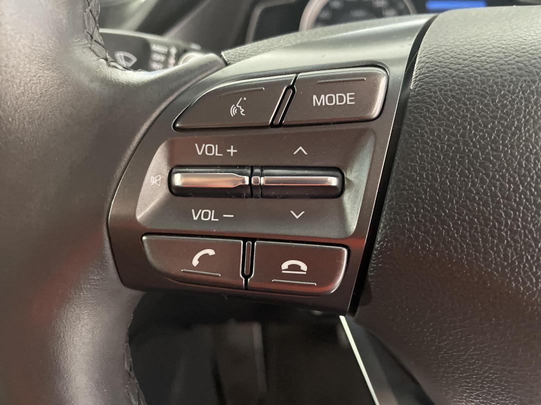 Photo '27' of Hyundai Ioniq Photo '27' of Hyundai Ioniq