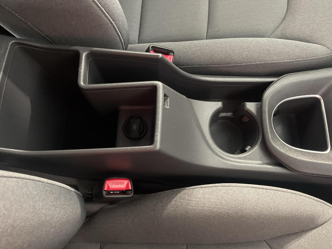 Photo '33' of Hyundai Ioniq Photo '33' of Hyundai Ioniq