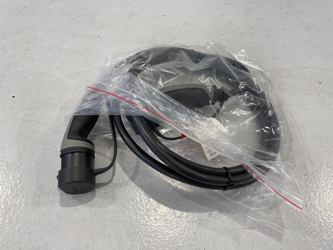 Photo '37' of Hyundai Ioniq Photo '37' of Hyundai Ioniq