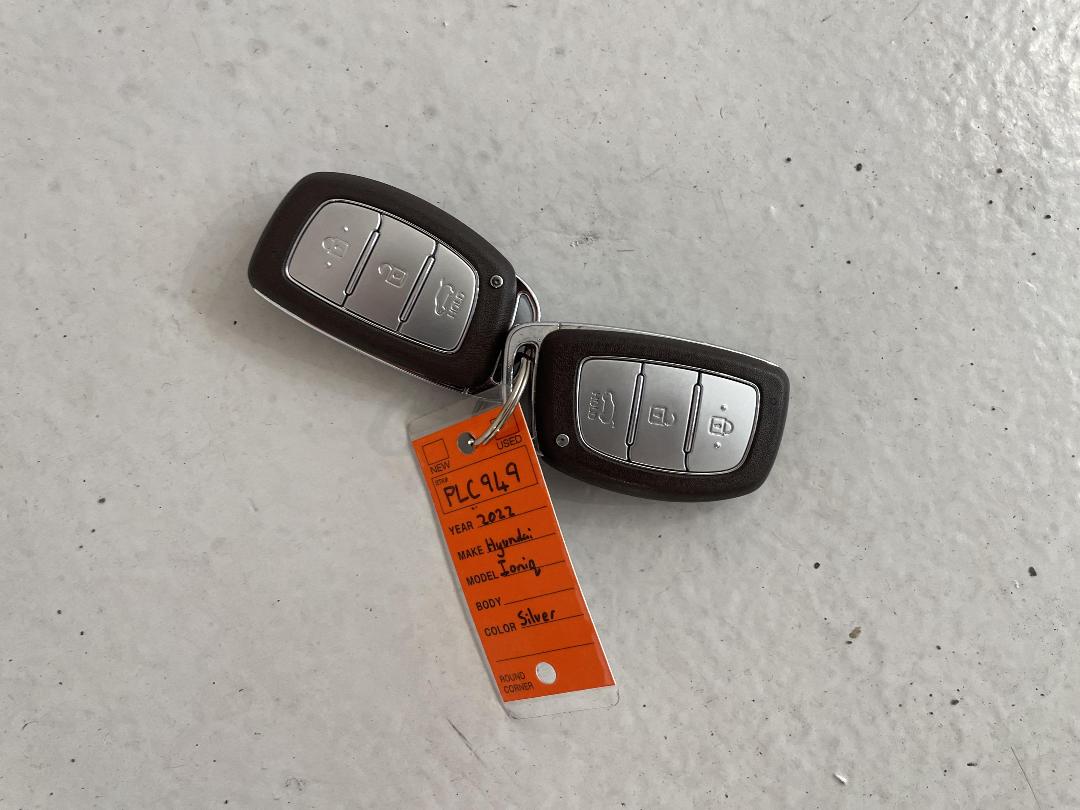 Photo '22' of Hyundai Ioniq