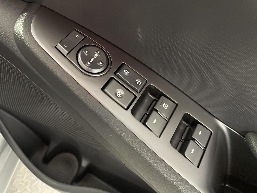 Photo '24' of Hyundai Ioniq