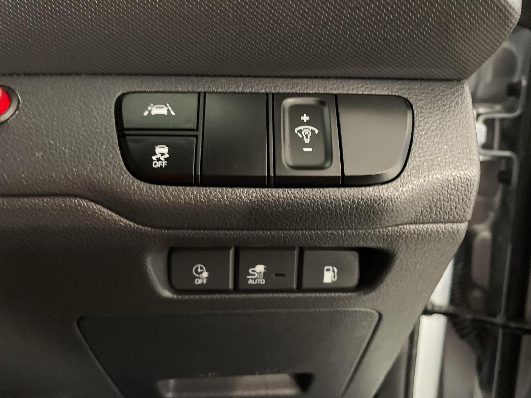 Photo '25' of Hyundai Ioniq