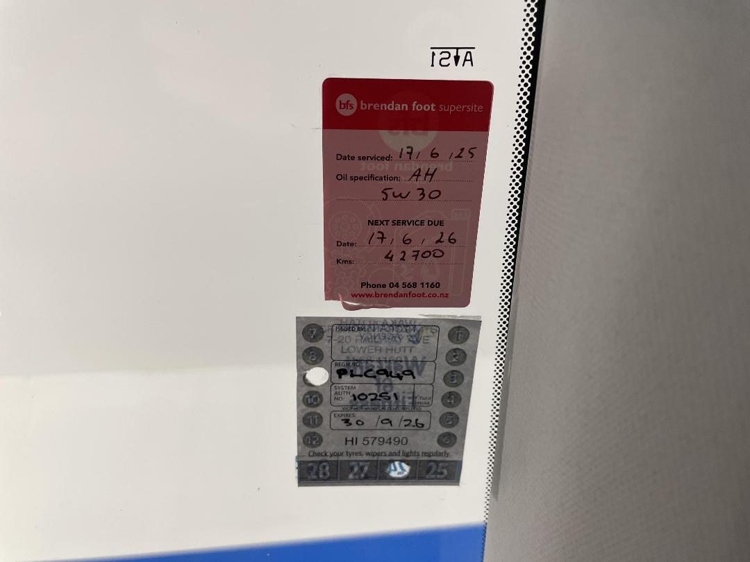 Photo '34' of Hyundai Ioniq