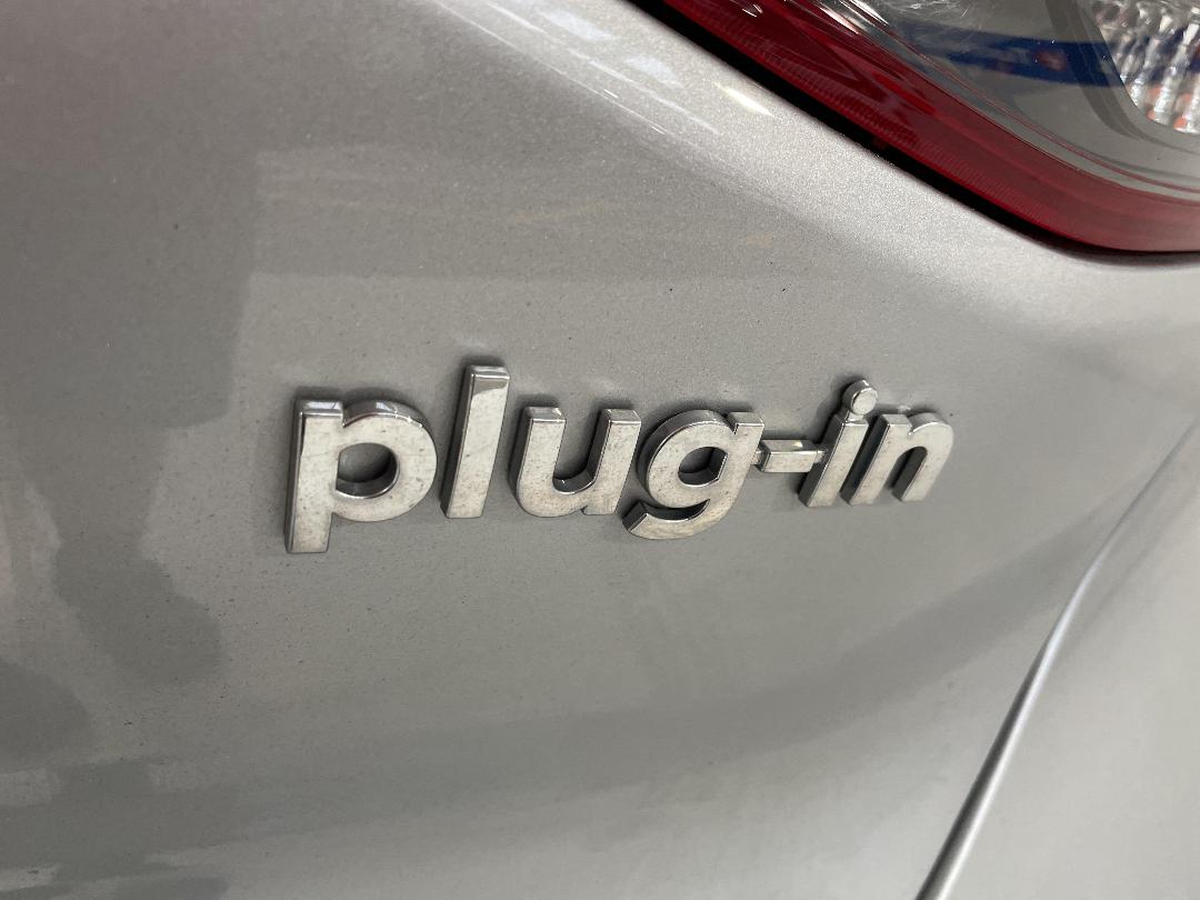 Photo '36' of Hyundai Ioniq