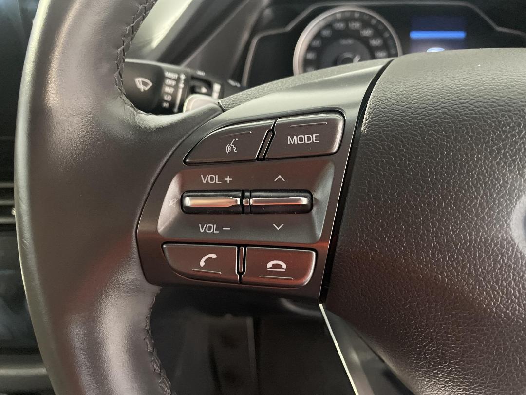 Photo '26' of Hyundai Ioniq