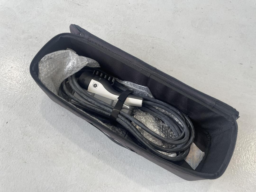 Photo '37' of Hyundai Ioniq