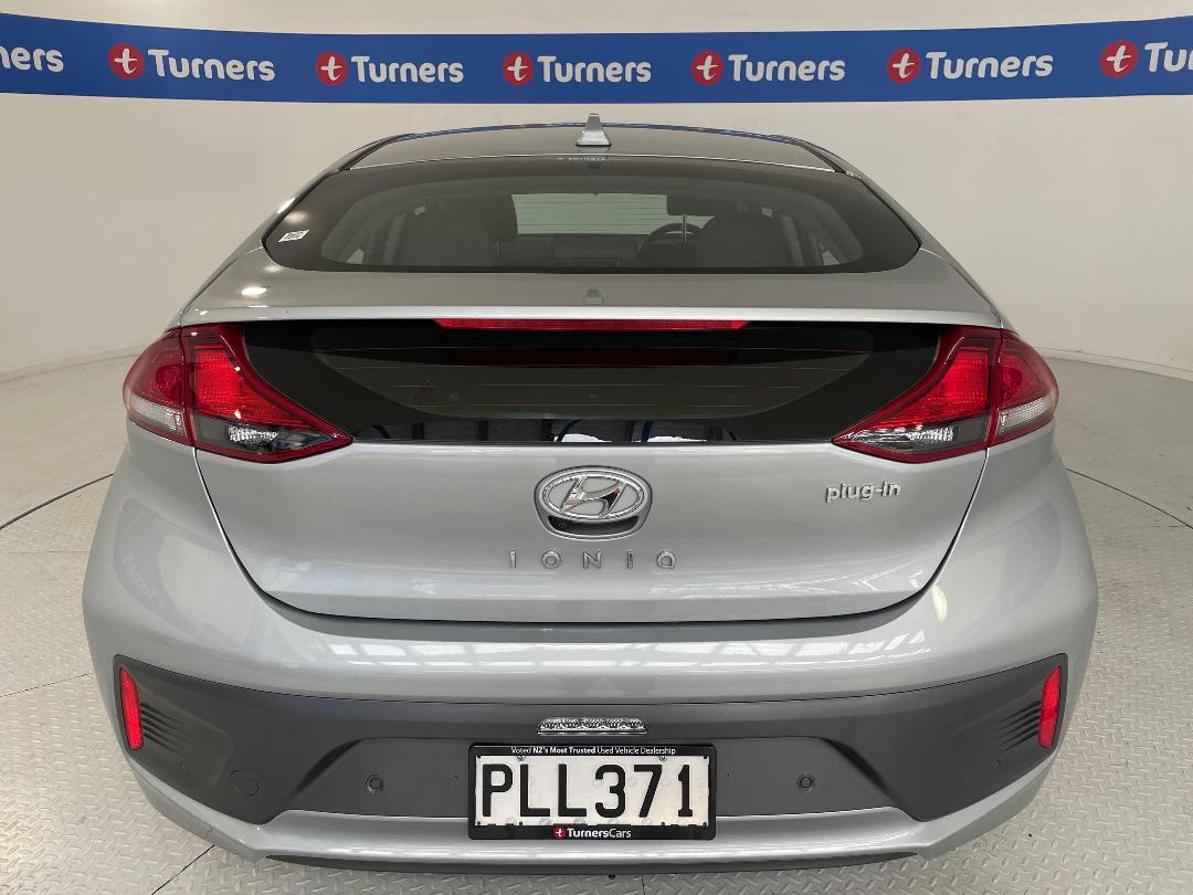 Photo '6' of Hyundai Ioniq