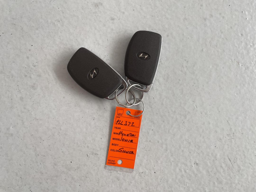 Photo '22' of Hyundai Ioniq