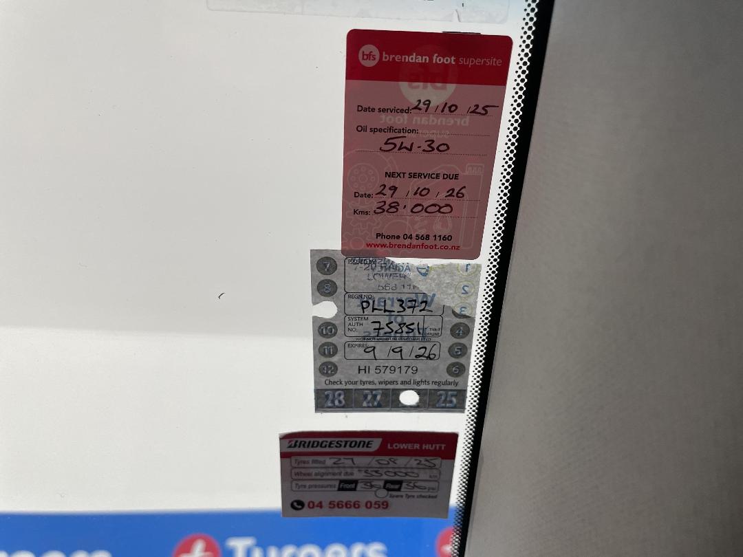 Photo '34' of Hyundai Ioniq