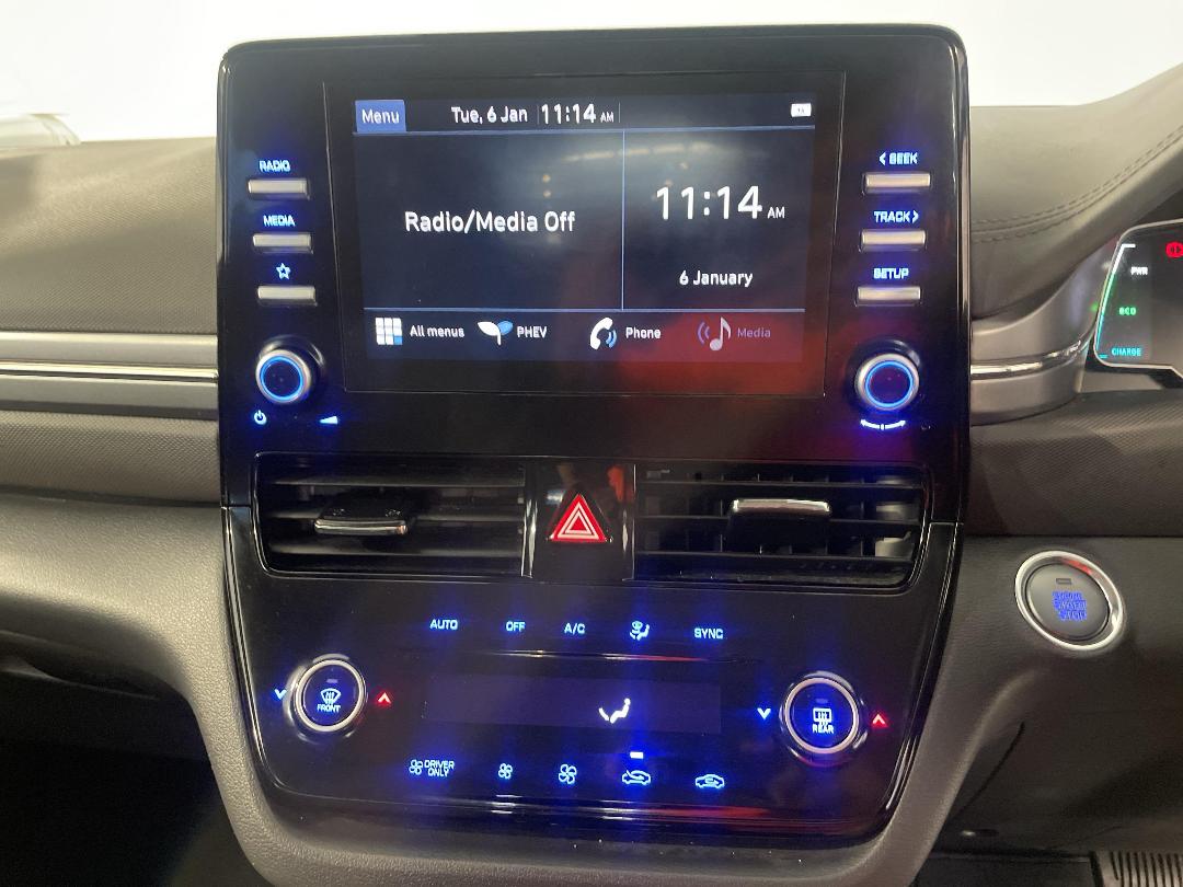 Photo '26' of Hyundai Ioniq