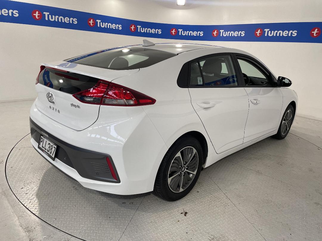 Photo '7' of Hyundai Ioniq