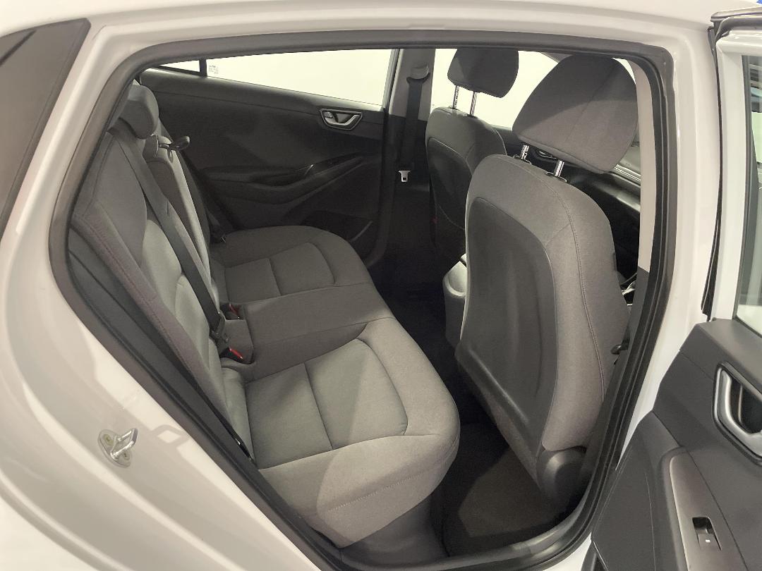Photo '20' of Hyundai Ioniq