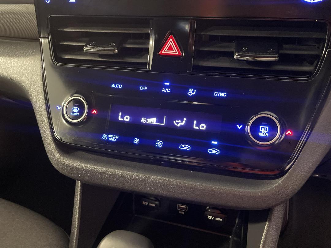 Photo '31' of Hyundai Ioniq