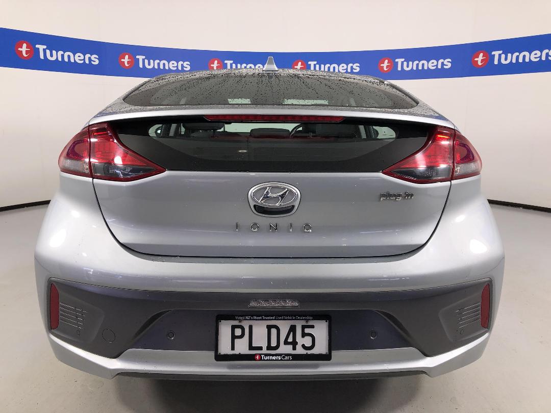 Photo '6' of Hyundai Ioniq