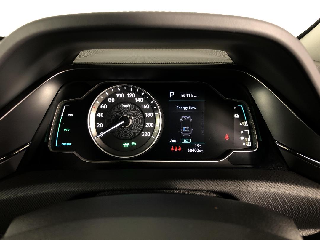 Photo '21' of Hyundai Ioniq