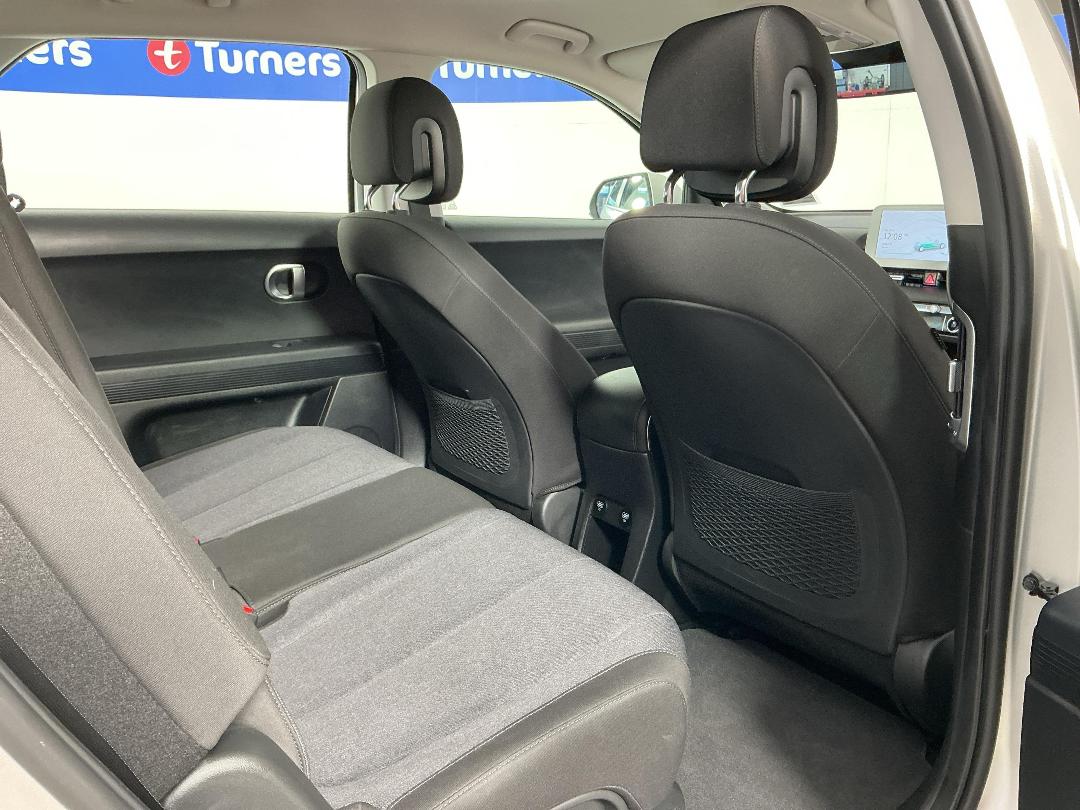 Photo '20' of Hyundai Ioniq 5 Photo '20' of Hyundai Ioniq 5