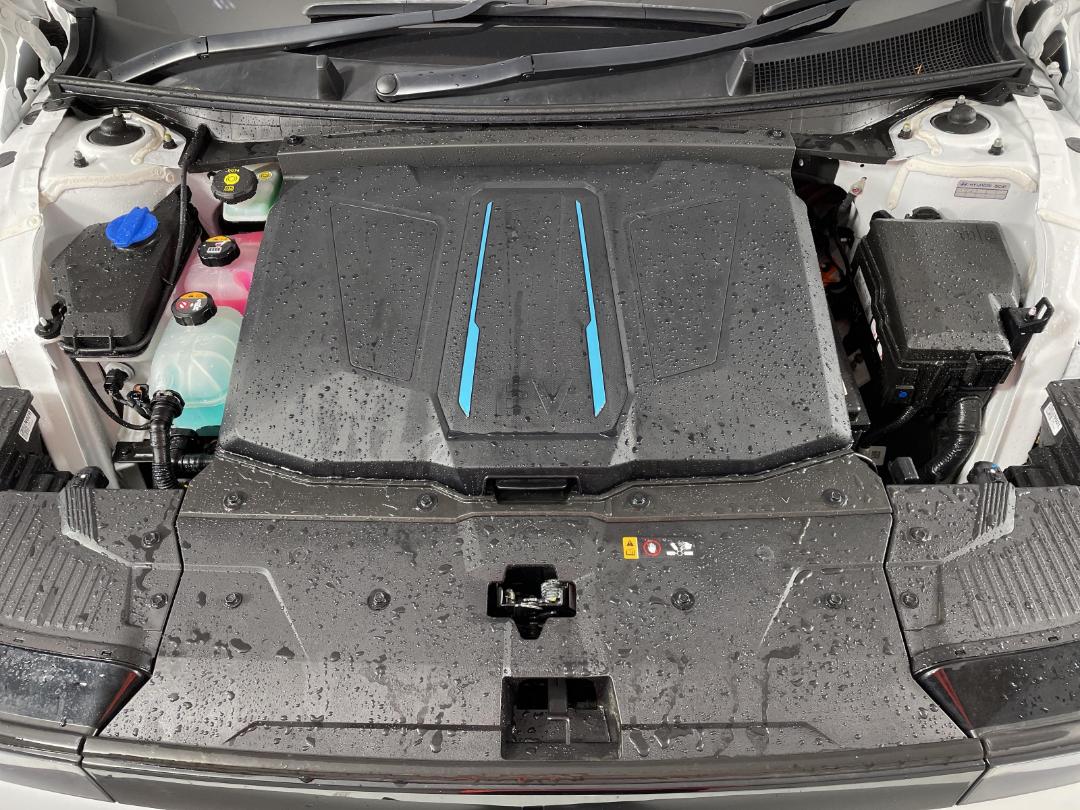 Photo '13' of Hyundai Ioniq 5 Photo '13' of Hyundai Ioniq 5