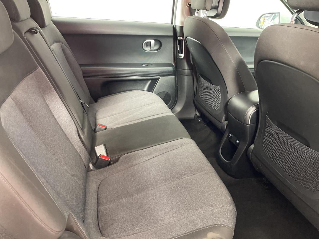 Photo '20' of Hyundai Ioniq 5 Photo '20' of Hyundai Ioniq 5