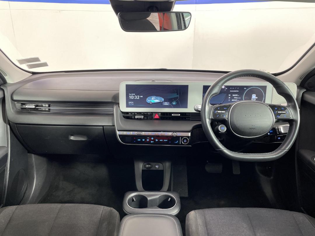 Photo '17' of Hyundai Ioniq 5 Photo '17' of Hyundai Ioniq 5