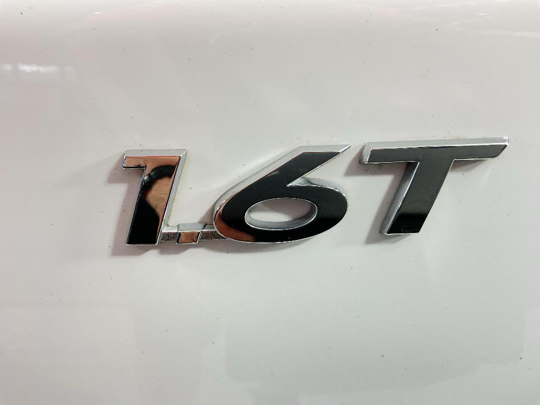 Photo '30' of Hyundai Kona Photo '30' of Hyundai Kona