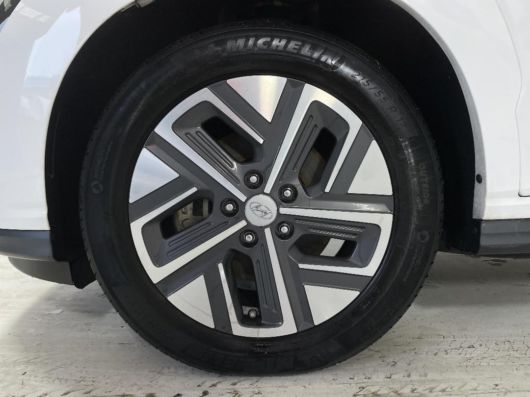 Photo '10' of Hyundai Kona