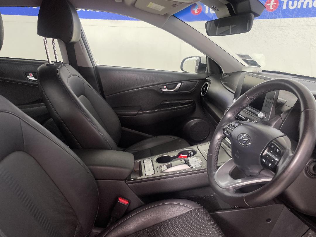 Photo '16' of Hyundai Kona