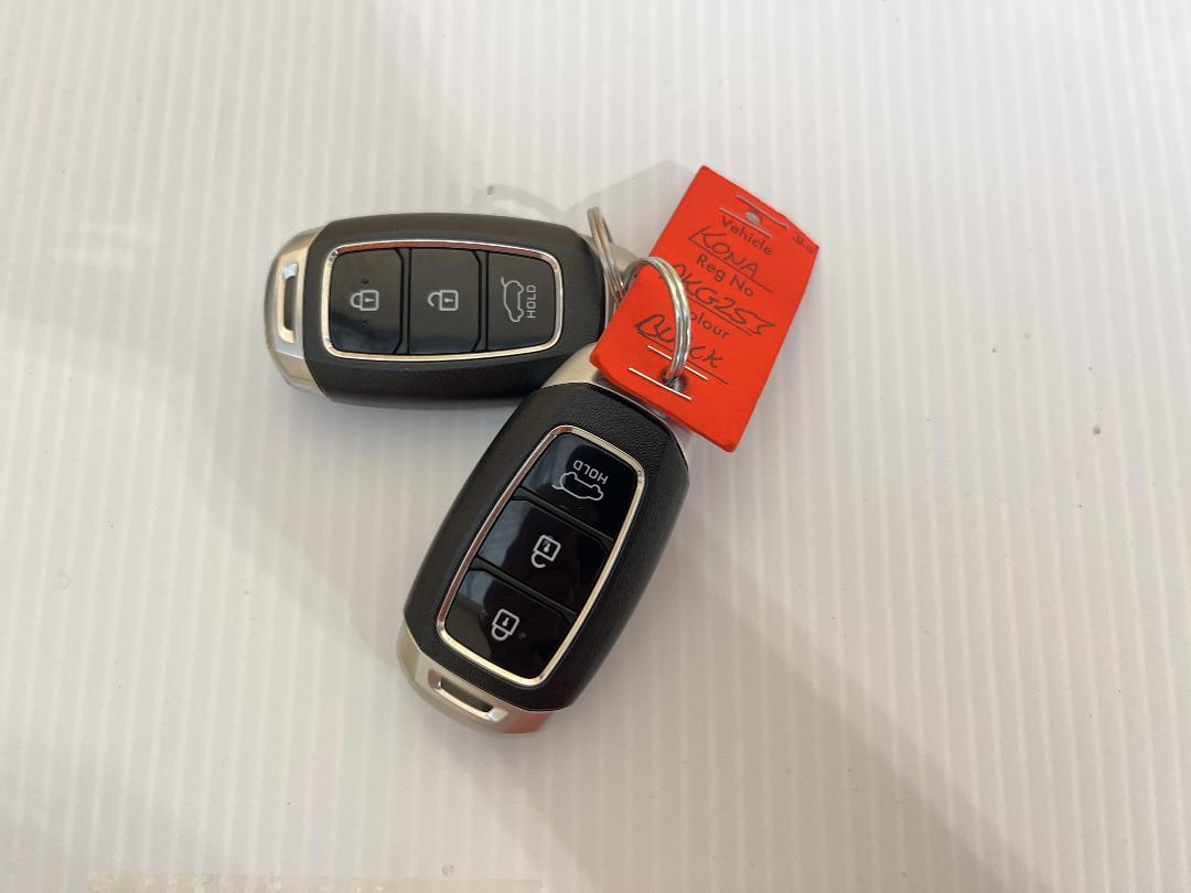 Photo '22' of Hyundai Kona Photo '22' of Hyundai Kona