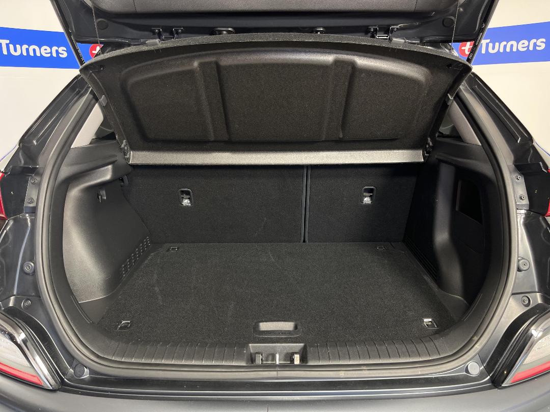 Photo '14' of Hyundai Kona Photo '14' of Hyundai Kona