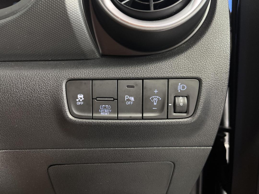 Photo '30' of Hyundai Kona Photo '30' of Hyundai Kona