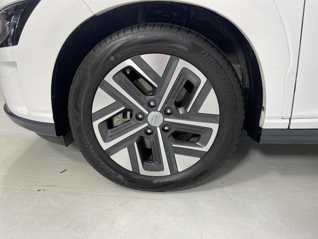 Photo '10' of Hyundai Kona Photo '10' of Hyundai Kona