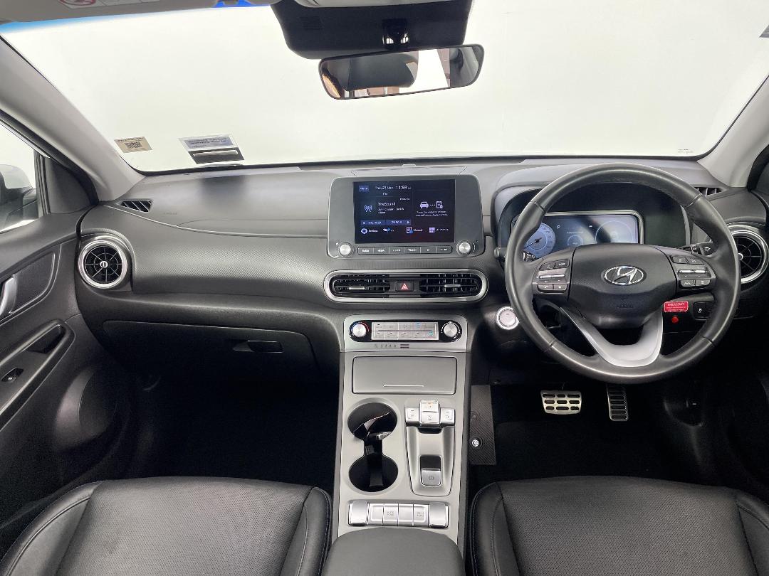 Photo '17' of Hyundai Kona Photo '17' of Hyundai Kona