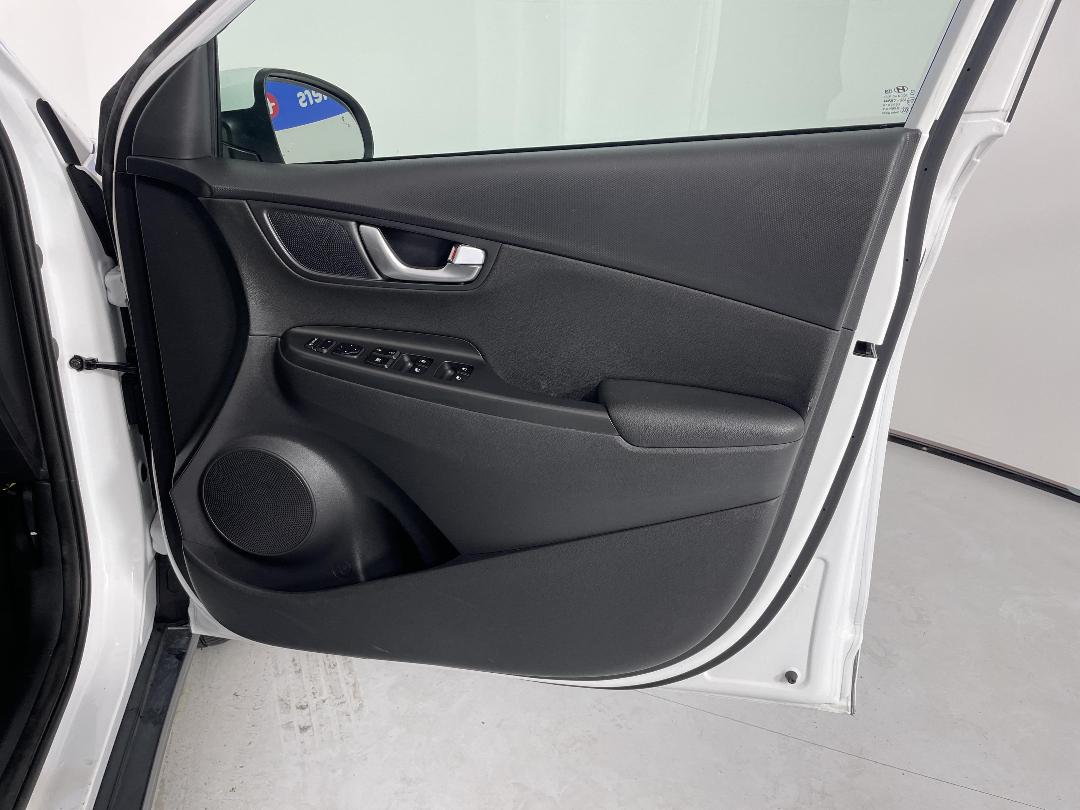 Photo '15' of Hyundai Kona