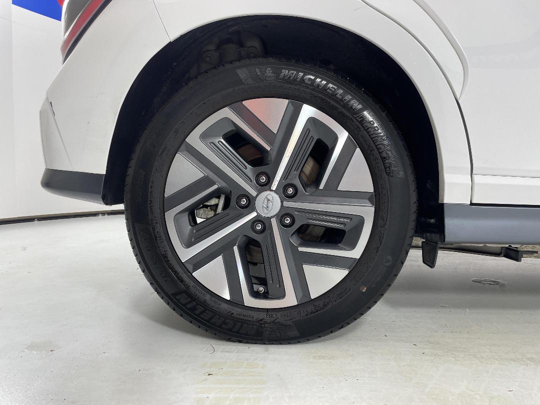 Photo '12' of Hyundai Kona